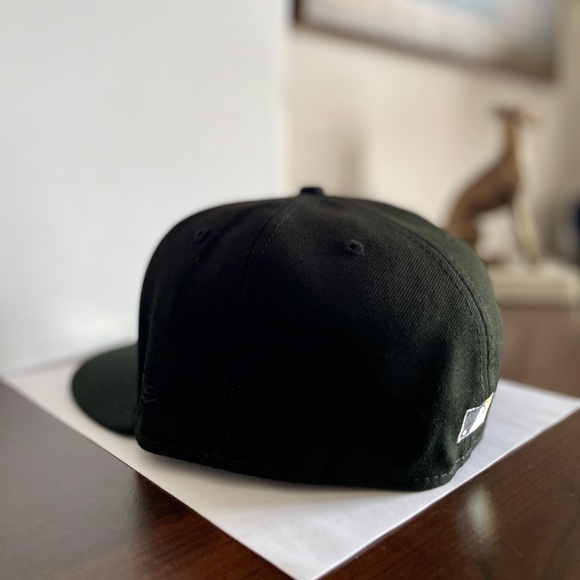 Sold Out Pittsburgh Pirates Roberto Clemente Patch 59FIFTY Fitted Cap - Picture 4 of 9